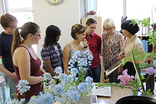 ikebana lesson